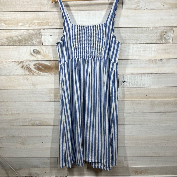 Old Navy Midi Dress Womens XL Blue White Stripe SundressSmock Back Linen Blend - Picture 9 of 13